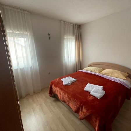 Maca I Ante Pavlovic Bed & Breakfast Medjugorje Exterior photo